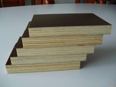 建筑木模板與鋼模板相比的優勢有哪些？